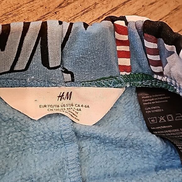 Xmas jogger H&M size 4-6 - Picture 5 of 11
